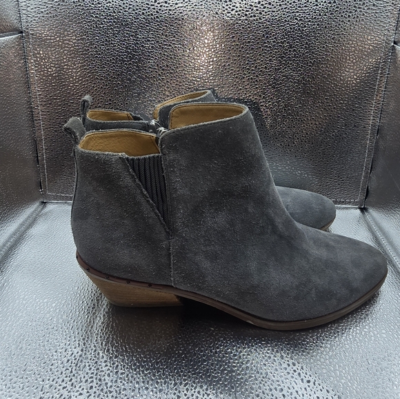 Dr. Scholl's gray Ankle Booties size 9 cute - Picture 11 of 16
